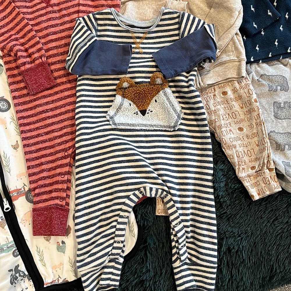 🤩🤩 7 PIECE BABY CLOTHES!!! - Picture 4 of 6